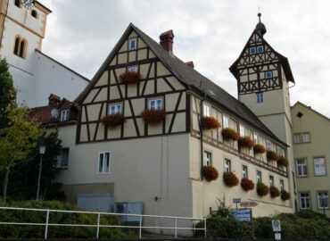 Ancienne école, aujourd'hui musée d'histoire locale et musée des hiboux